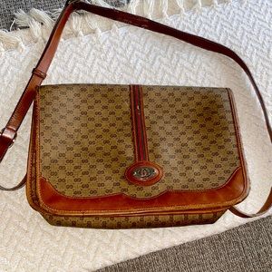 Vintage rare authentic gucci crossbody